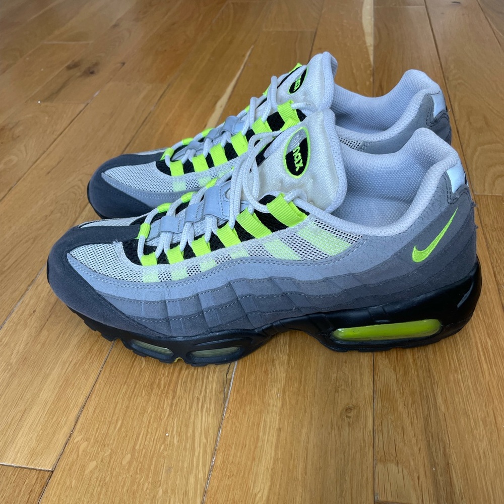 COPY - Nike Airmax 95 neon